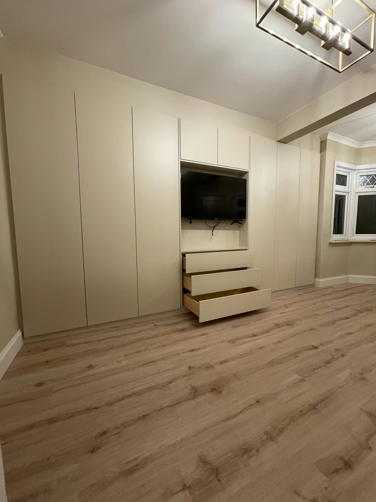 Bespoke wardrobe project by Wrightwood Carpentry
